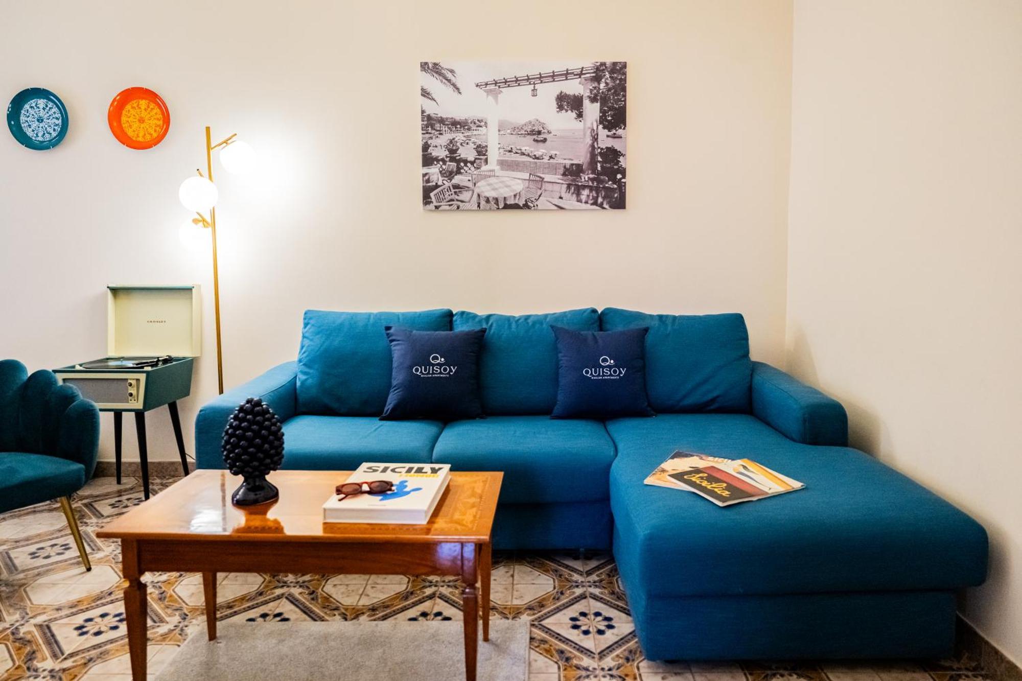 Achilles Apartment Giardini-Naxos Extérieur photo